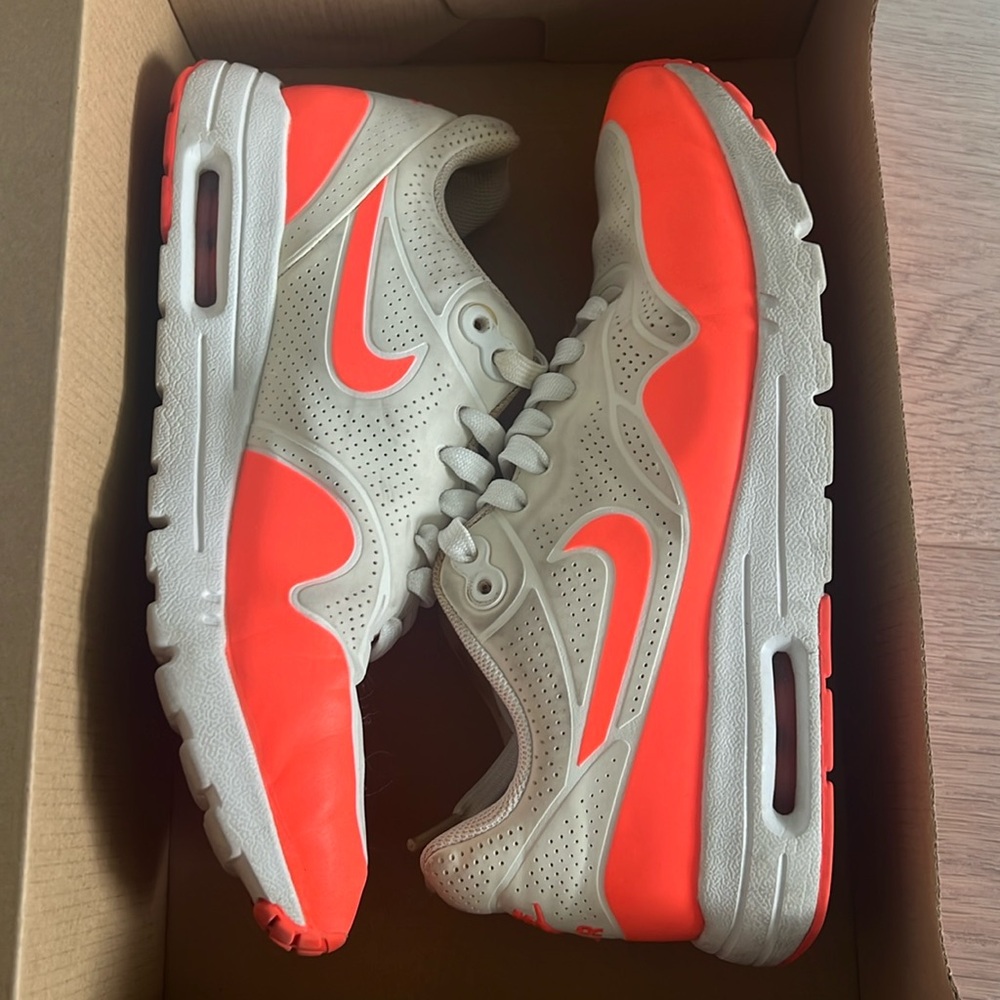 Women’s air max ultra moire